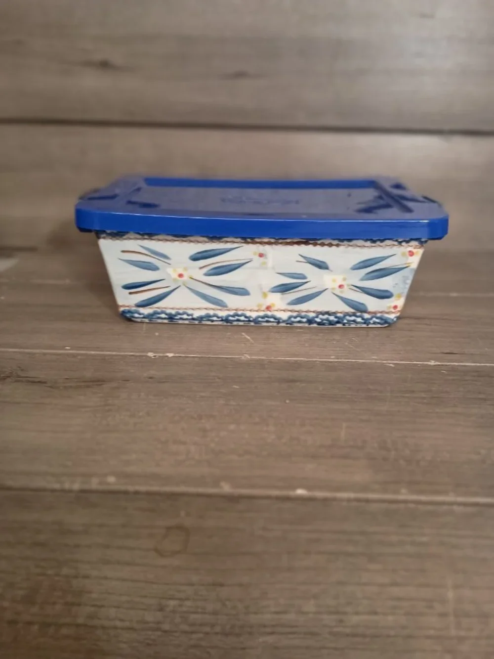 Temp-tations Old World Blue 1.5Qt Loaf Pan with Lid No Wire Rack
